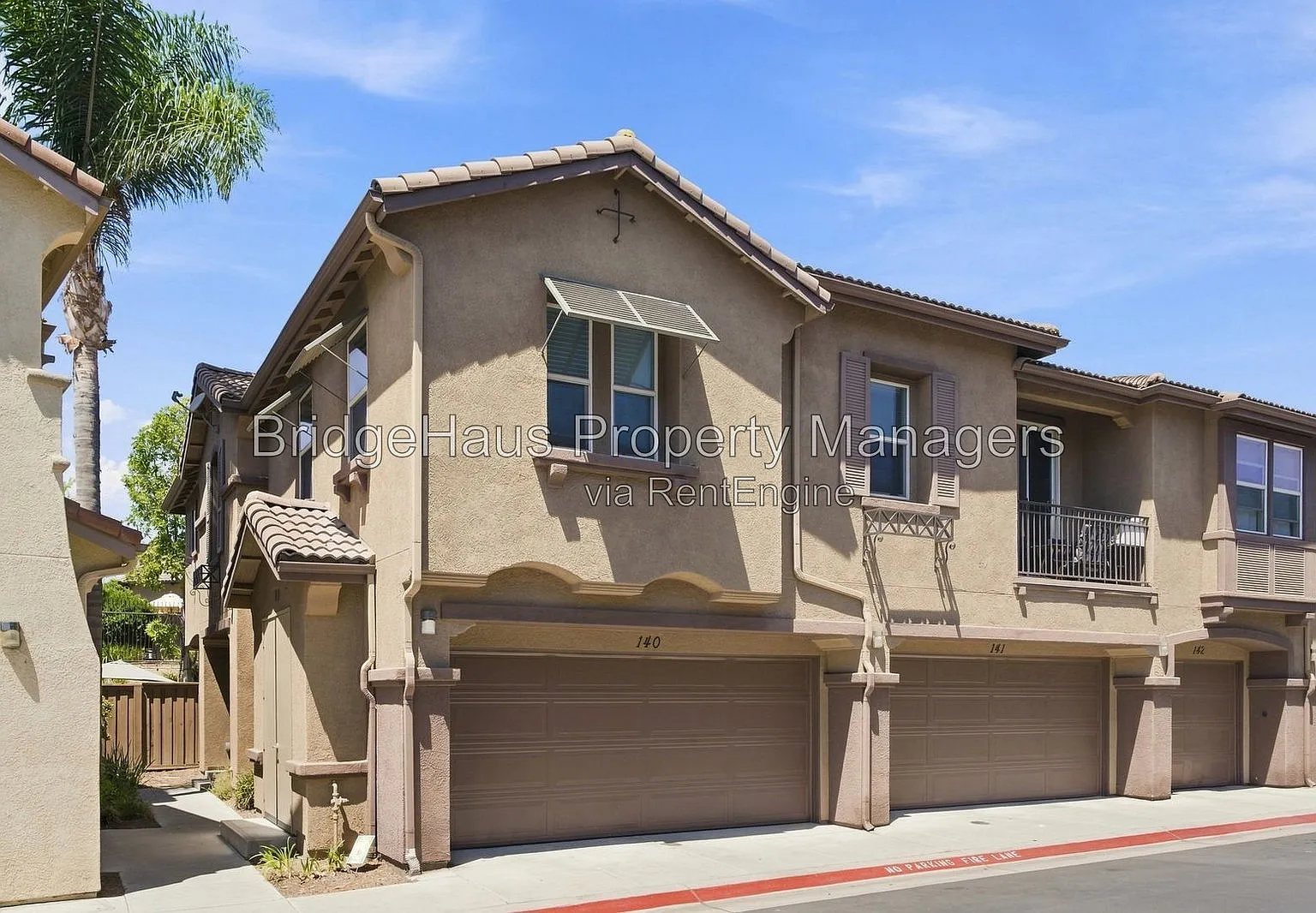 3 bed, 3.0 bath, 1500 sqft, $3,600 — Photo 4