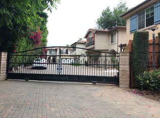 6006 Evenhaim Ln, Tarzana, CA 91356