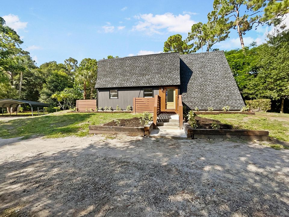 1st image of 11270 175th Road N