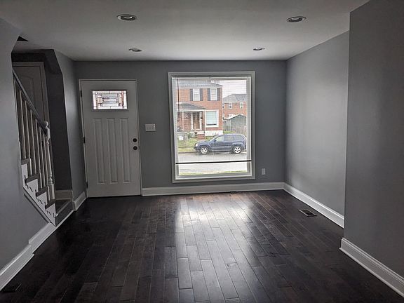 4th image of 7916 Saint Claire Ln