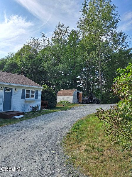 3rd image of 45 South Road