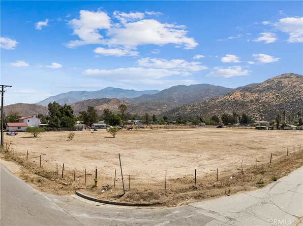 800 Charles St, Banning, CA 92220