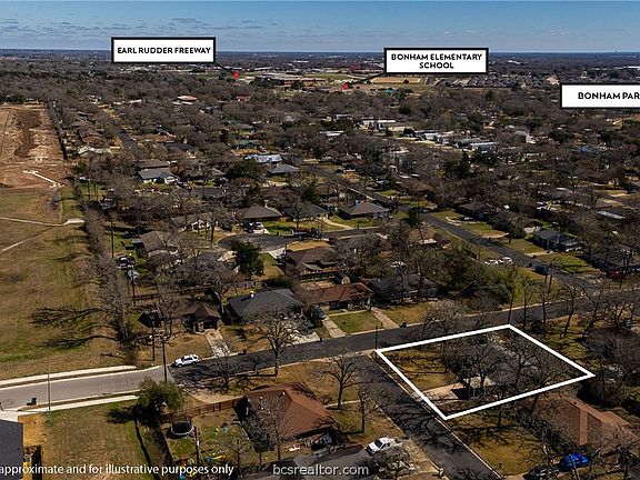 5th image of 2212 Teton Dr