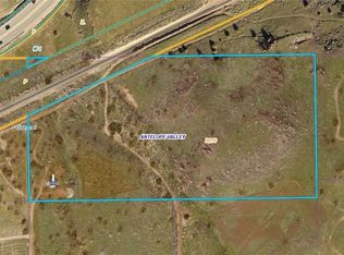 2 Rough Rd, Palmdale, CA 93550