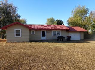 1633 W Lindly St, Jay, OK 74346
