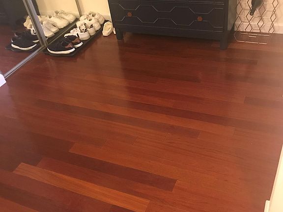 2nd image of 4 Martine Ave APT 1221