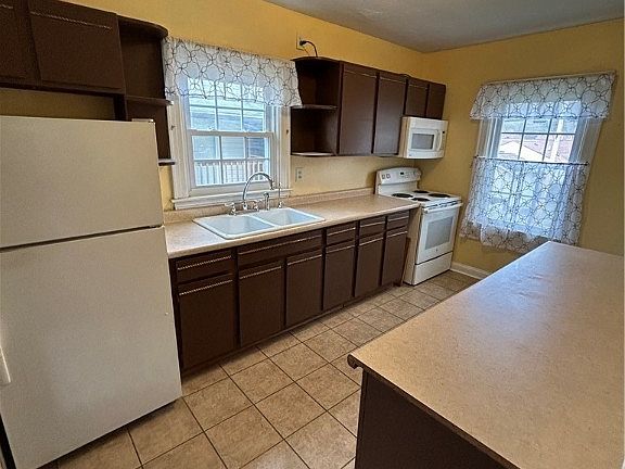 4th image of 5308 Noyes Ave