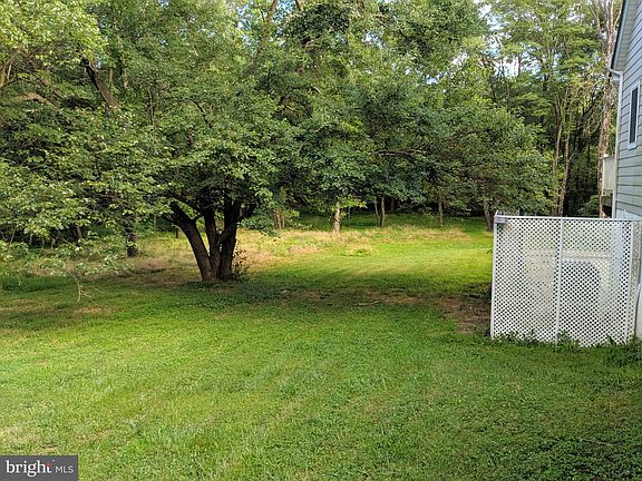 2nd image of 17042 Willow Creek Ln