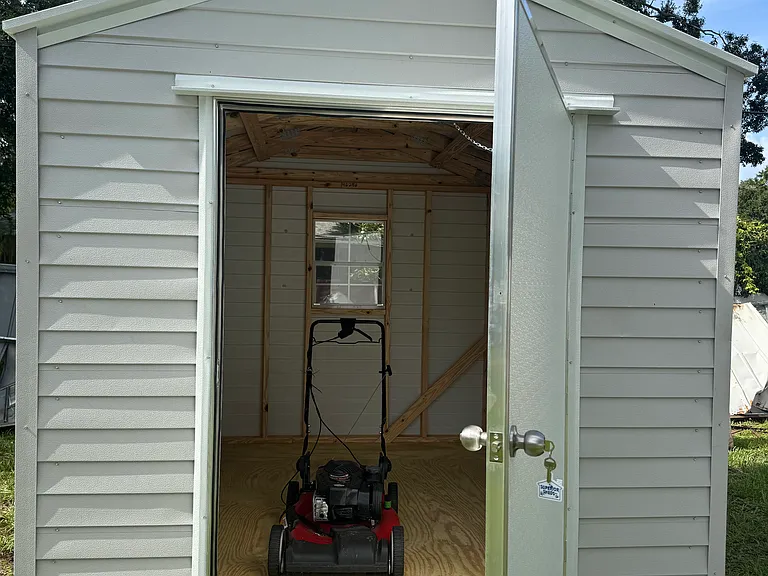2048 Palm Ter #B — Photo 23