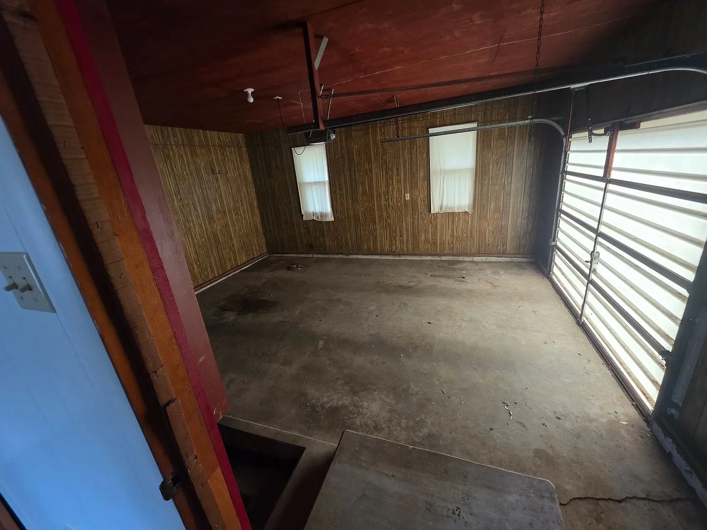 Charming Wood River Home with Bonus Space & Garage — Photo 2
