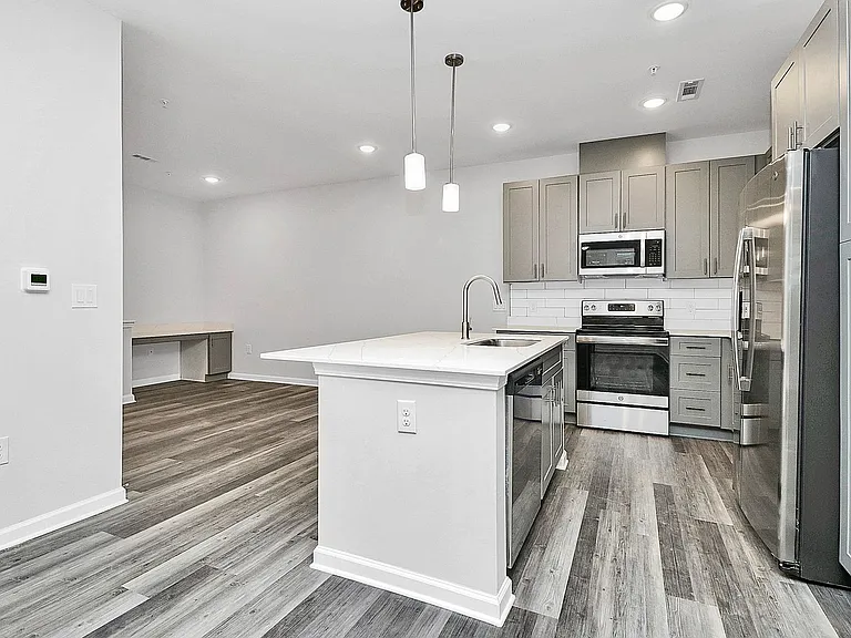 520 Tom Hunter Rd — Photo 51