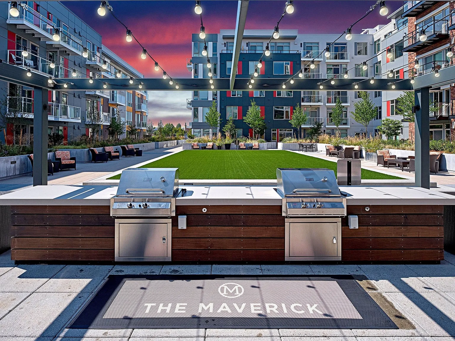 The Maverick — Photo 1