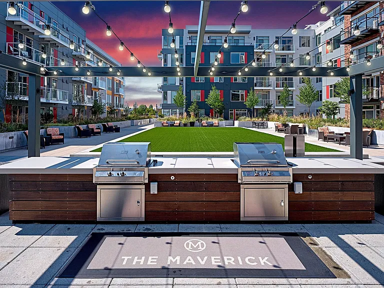 The Maverick Private Courtyard