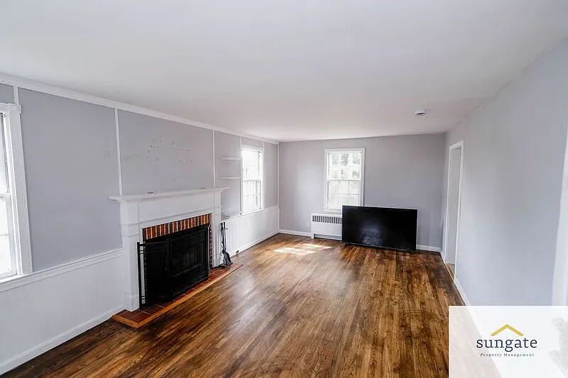 3 bed, 2.0 bath, 1771 sqft, $2,750 — Photo 3
