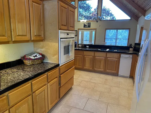 273 North Rhododendron Road - 1 — Photo 4