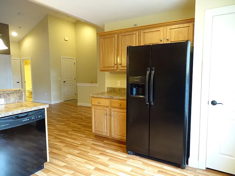 Stonecreek Court — Photo 20