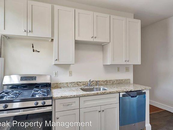 5th image of 2129 W Main St Unit 2
