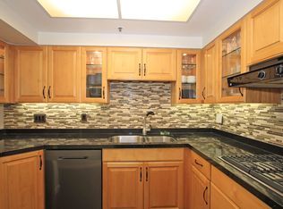 467 W Club Dr, Palm Springs, CA 92262