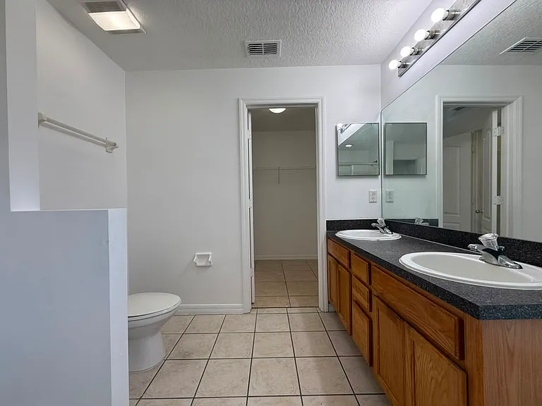 108 Sundown Ct — Photo 24