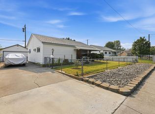 1102 Willard Ave, Richland, WA 99354