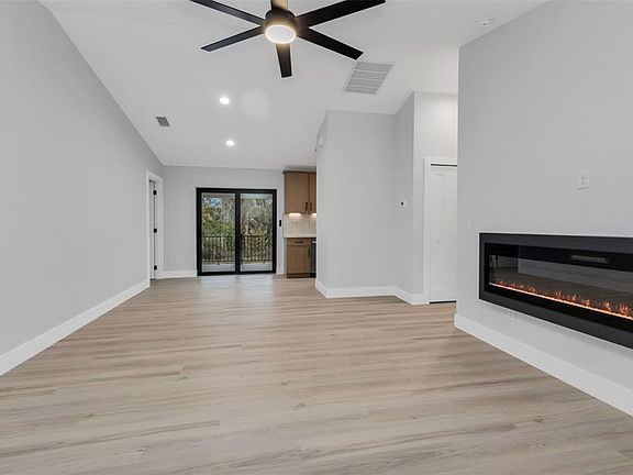 4th image of 3414 PALM DRIVE