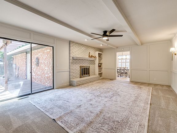 3rd image of 8308 E 107th Pl