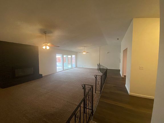 4th image of 389 E Hazelwood Dr