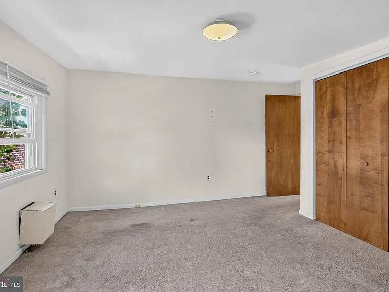540 N 4th St #D — Photo 14
