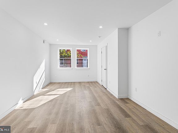 5th image of 1824 S 21st St #1