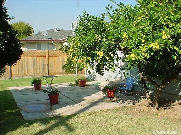 3rd image of 4234 Cabrillo Way