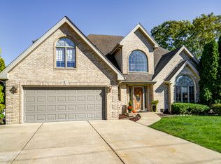 14933 Lavergne Ave, Oak Forest, IL 60452