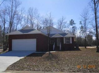 895 Jesse Dr, Cantonment, FL 32533
