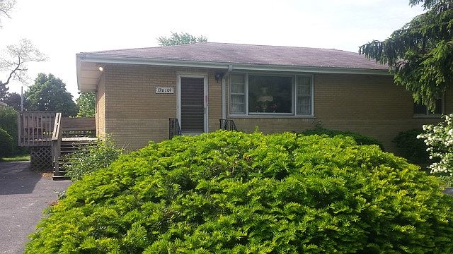 1st image of 17W109 Elder Ln W