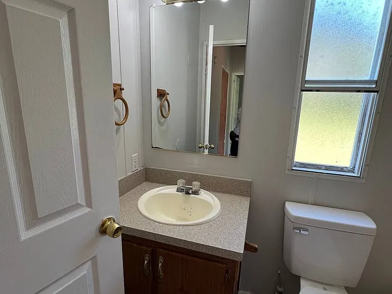 500 Julia St — Photo 15
