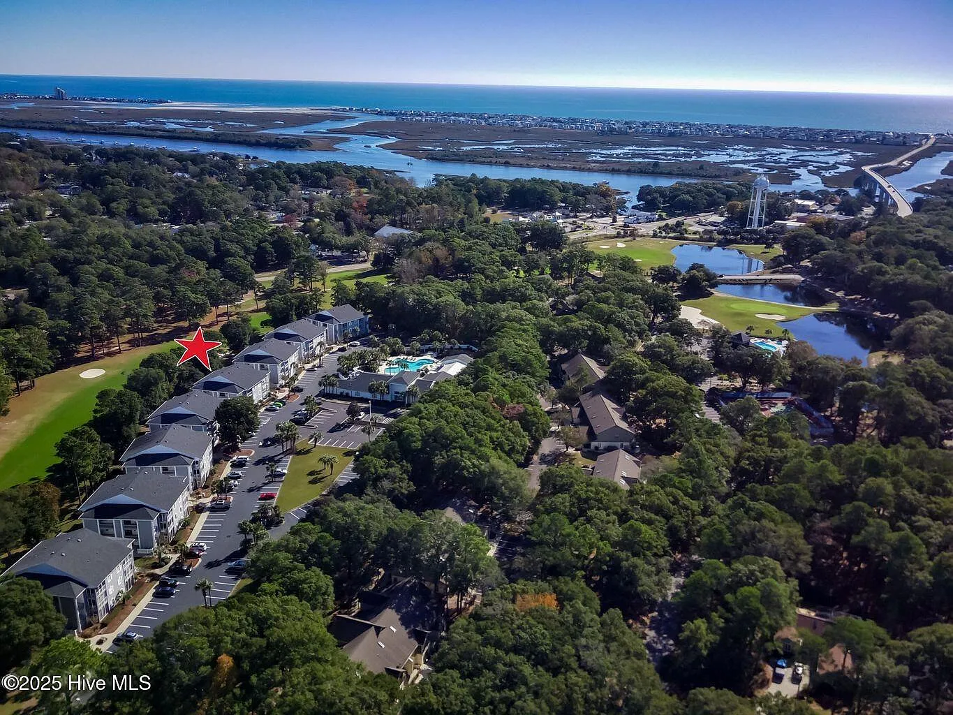 2 bed, 2.0 bath, 861 sqft, $1,500 — Photo 2