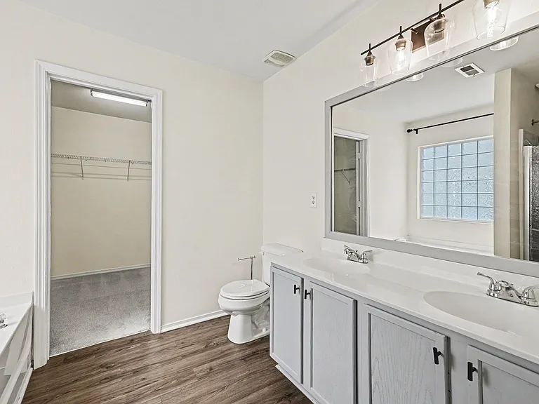 8942 Chalkstone Rd — Photo 19