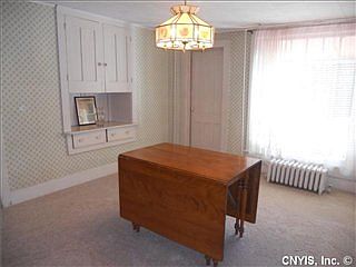5th image of 6 Hurd St