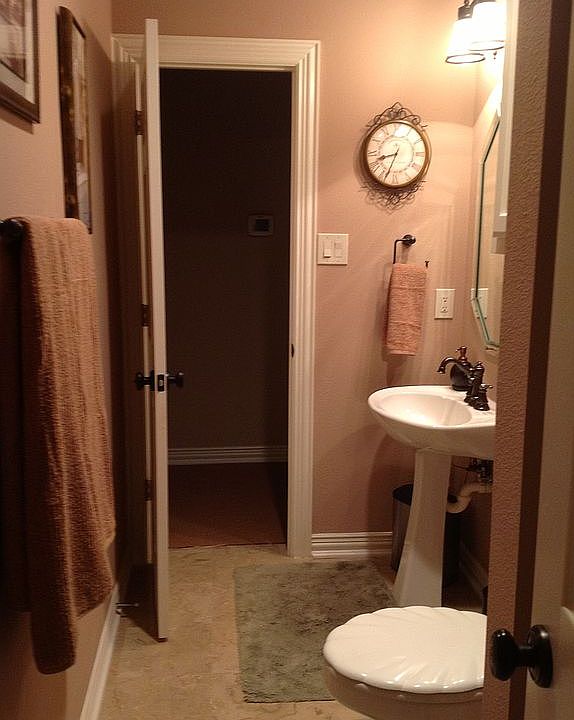 Guest bathroom