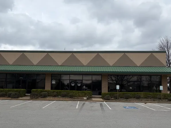 2323 S Old Missouri Rd, Springdale, AR