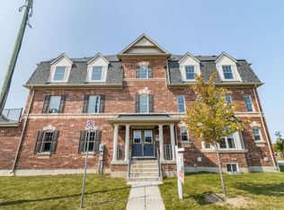 43 Finegan Cir, Brampton, ON L7A4Z7