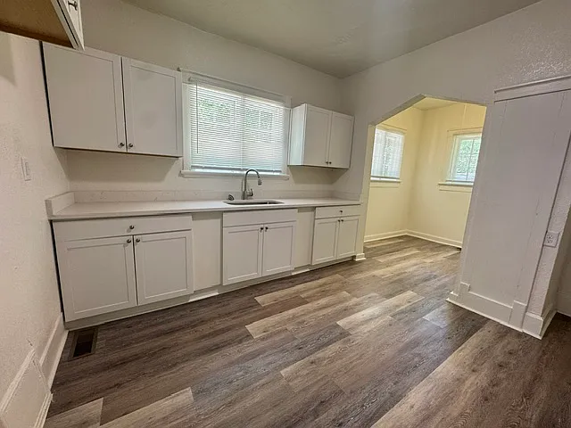 2309 Willard St — Photo 5