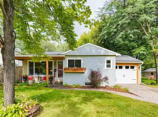 1855 4th St, White Bear Lake, MN 55110
