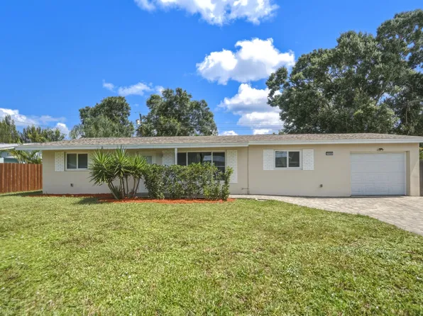 1956 SW 1st Place SW, Vero Beach, FL 32962