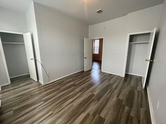 3rd image of 1311 W Allegheny Ave #3F