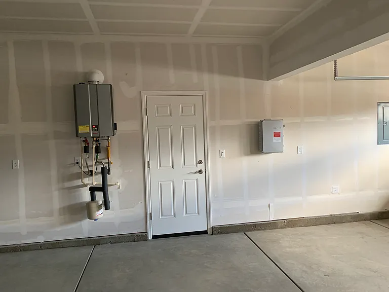 6081 Summerwind Dr — Photo 14