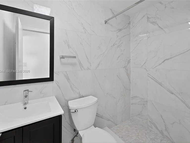 1552 Euclid Ave #4 — Photo 13