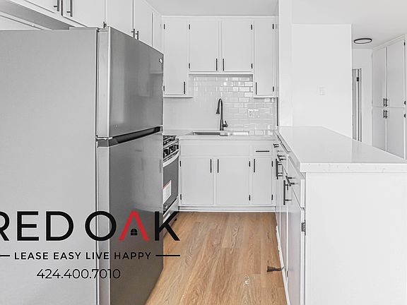 2nd image of 529 W 14th St #15