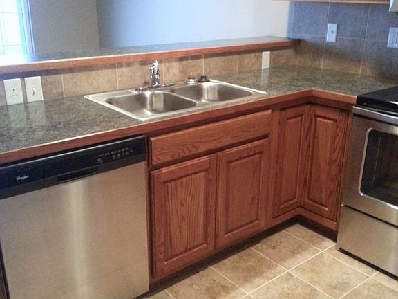 5th image of 3166 King Ridge Blvd