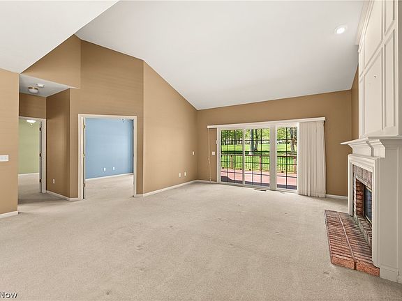 5th image of 7812 Rockdove Ln