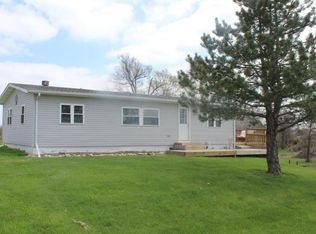 31532 Lake St, Macon, MO 63552